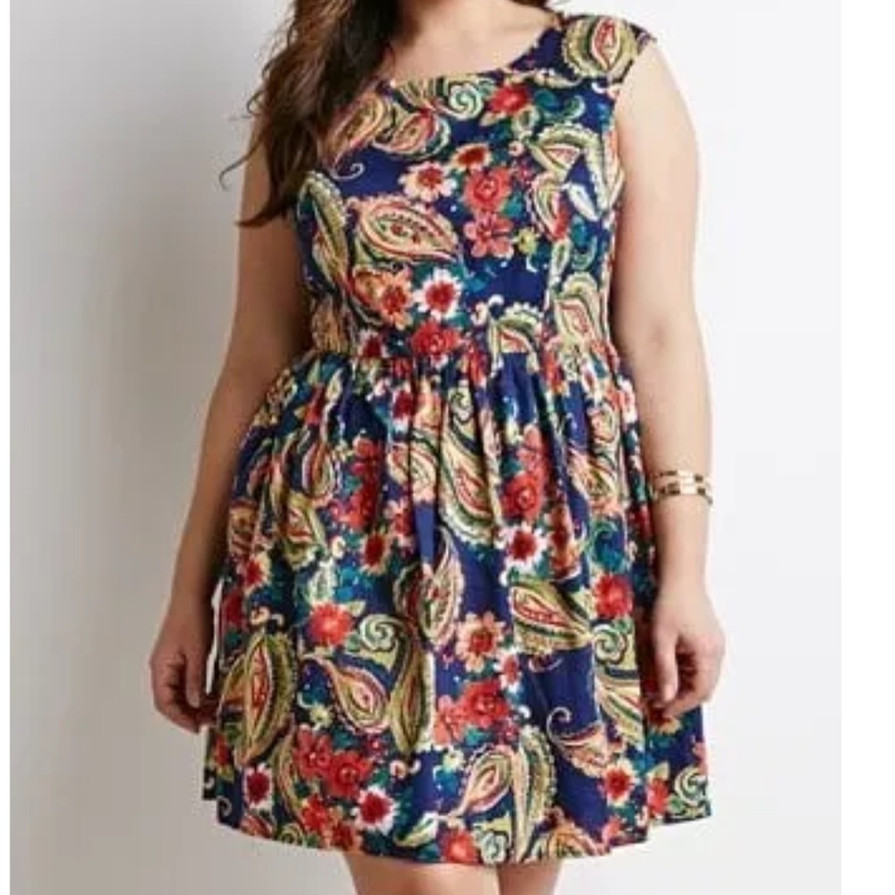 Forever 21‎ Sz S paisley floral print sleeveless dress